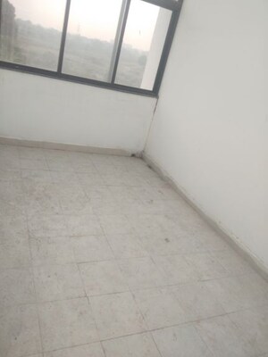 Room in 4 BHK Independent House at Salaiya – for Sale