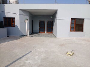 2 BHK Independent House – Entrance View at Kaimwala - for Rent