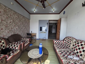 Bedroom in 1 BHK Apartment at Summit Apartment, Goregaon East – for Rent