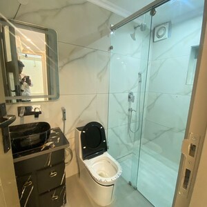 Attached Bathroom in 4 BHK Builder Floor at Dwarka – for Rent