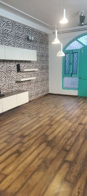 4 BHK Builder Floor For Rent in Janakpuri