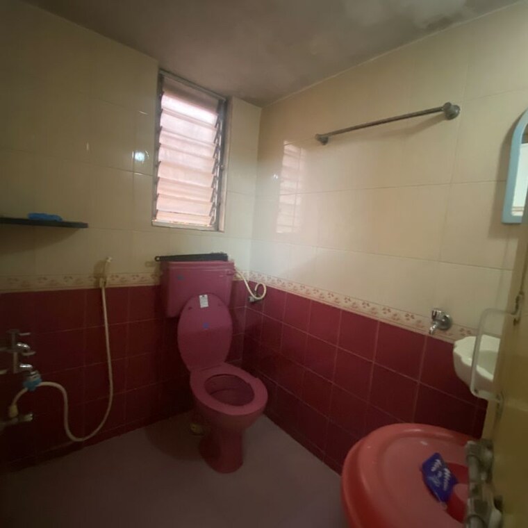 Attached Bathroom, bopodi 2 Bedroom 950 Sq.Ft. Apartment In Bopodi Pune 9803938