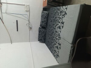 Team Area in  Pg at Sector 63a – for Rent