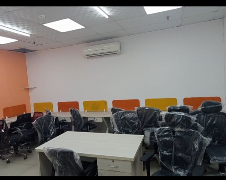 Cover Image, sector 16 Commercial Office Space 906 Sq.Ft. In Sector 16 Noida 9804024