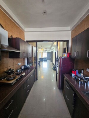 Kitchen in 3 BHK Builder Floor at Sector 55 – for Rent