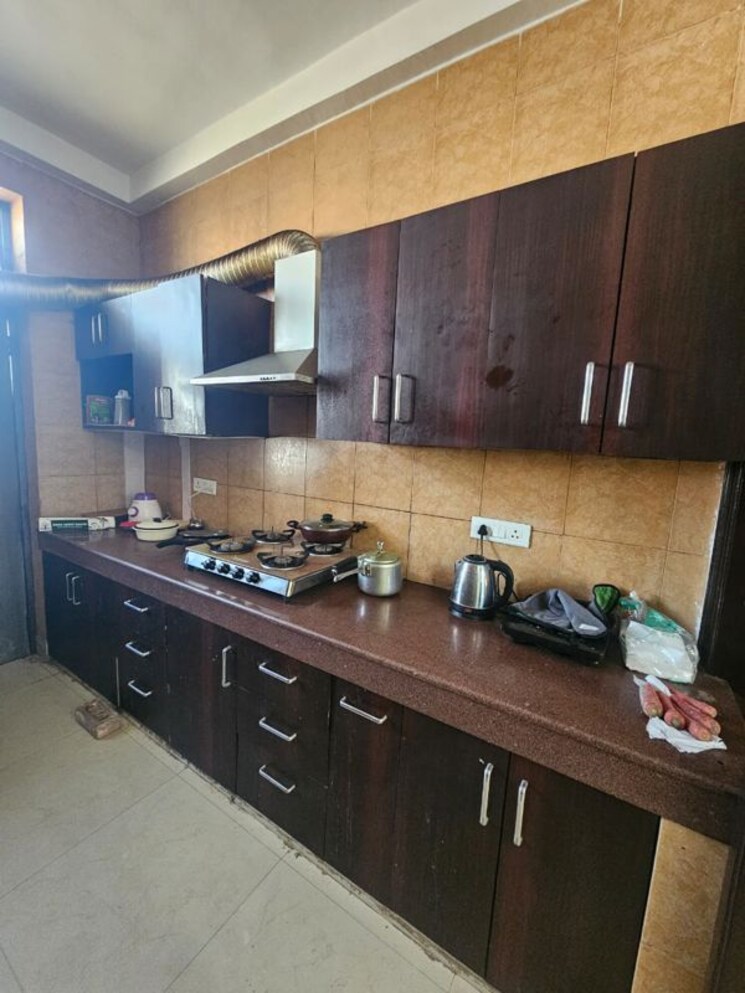 Kitchen, sector 55 3 Bedroom 1800 Sq.Ft. Builder Floor In Sector 55 Gurgaon 9804235