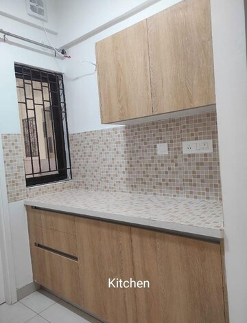 Room in 2 BHK Apartment at Icon Homz Iconest 3, Bommasandra – for Sale