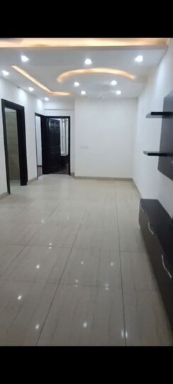 3 BHK + Servant Room,Study Room Apartment For Sale in 3C Lotus Boulevard