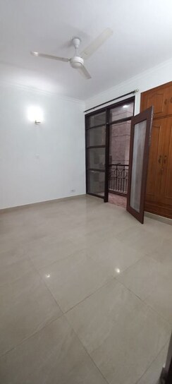 3 BHK + Pooja Room Apartment For Rent in Sector 4 Dwarka
