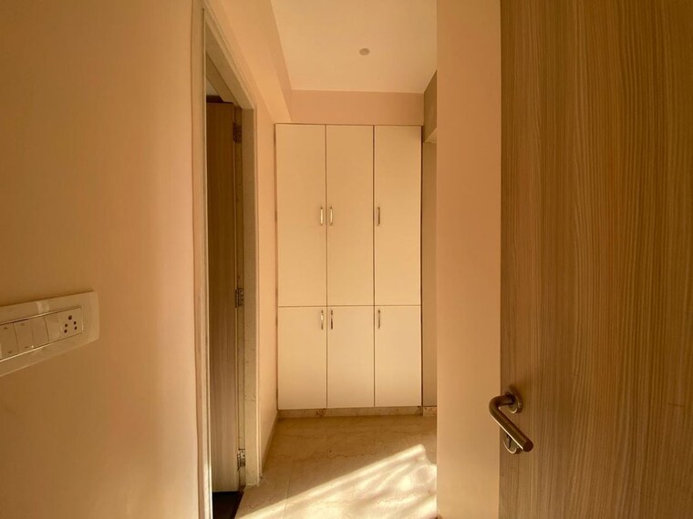 undefined, lodha-sterling 2 Bedroom 950 Sq.Ft. Apartment In Kolshet Road Thane 9804254