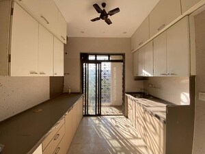 2 BHK Apartment For Sale in Lodha Sterling, Kolshet Road