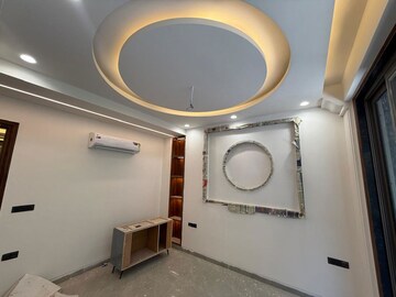 Bathroom in 4 BHK Builder Floor at Parklands, Sector 85 – for Sale