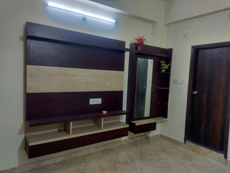 undefined, gomti nagar 3 Bedroom 1250 Sq.Ft. Apartment In Gomti Nagar Lucknow 9804465