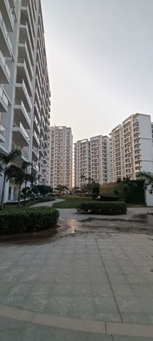 2 BHK Apartment – Exterior View View at Shree Vardhman Victoria, Sector 70 - for Rent