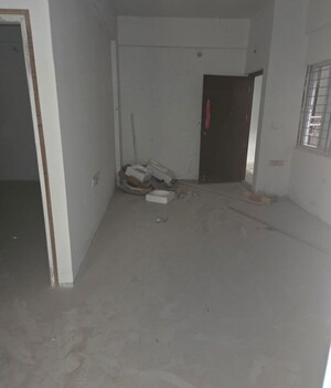 Room in 2 BHK Apartment at DS MAX Sahara, Hosa Road – for Sale