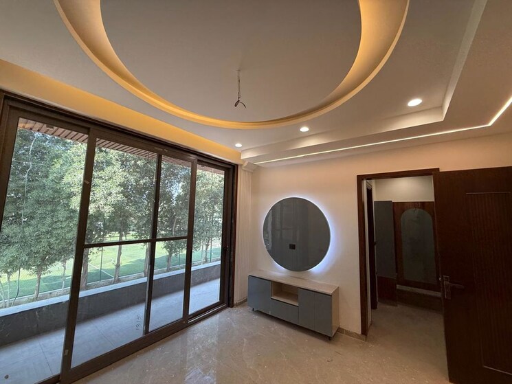 undefined, puri-aman-vilas 4 Bedroom 350 Sq.Yd. Builder Floor In Sector 89 Faridabad 9804543