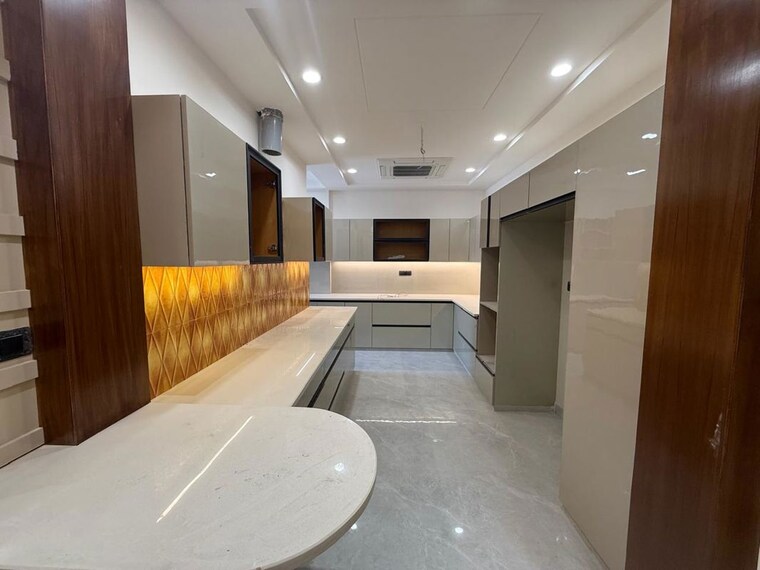 Master Bedroom, puri-aman-vilas 4 Bedroom 350 Sq.Yd. Builder Floor In Sector 89 Faridabad 9804543