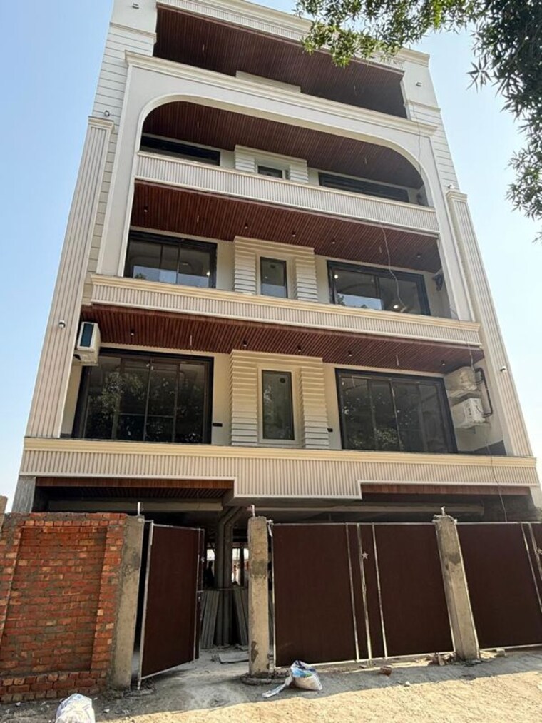 Exterior View, puri-aman-vilas 4 Bedroom 350 Sq.Yd. Builder Floor In Sector 89 Faridabad 9804543