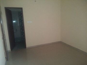 Room in 2 BHK Apartment at Fasttrack Heavens Life, Katara Hills – for Sale