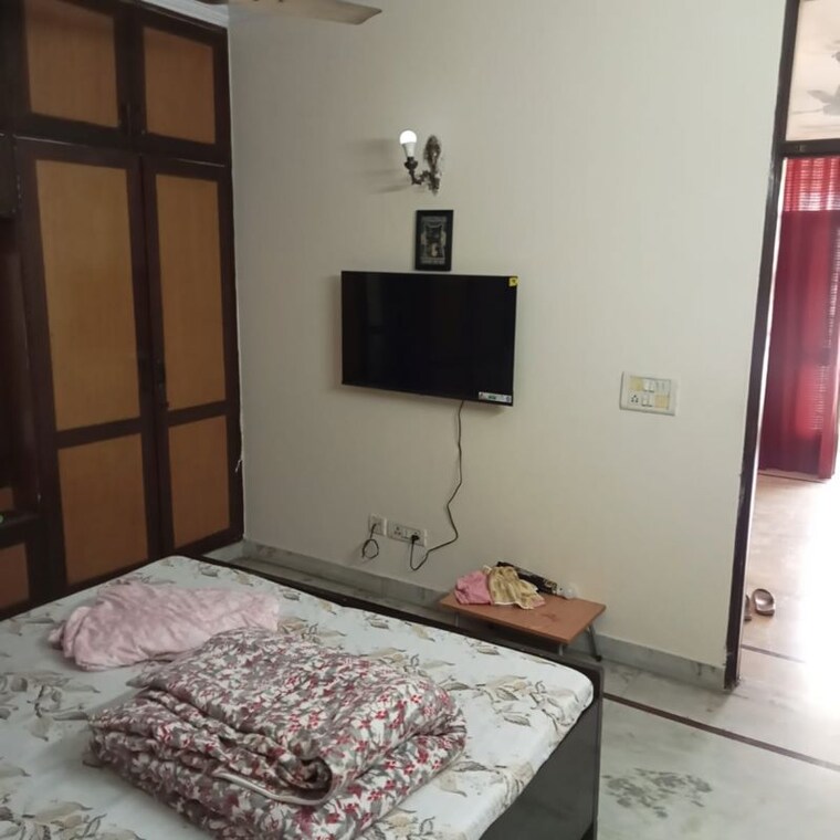 Bedroom, lajpat nagar i 2 Bedroom 900 Sq.Ft. Builder Floor In Lajpat Nagar I Delhi 9804579