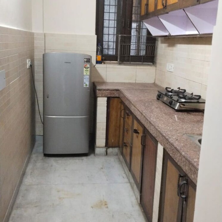 Kitchen, lajpat nagar i 2 Bedroom 900 Sq.Ft. Builder Floor In Lajpat Nagar I Delhi 9804579