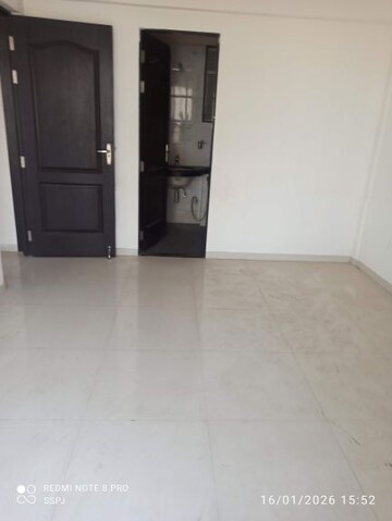 Room in 2 BHK Apartment at Nyati Eternity, Mohammadwadi – for Rent