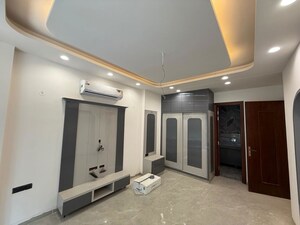 Building Lobby in 4 BHK Builder Floor at Puri Aman Vilas, Sector 89 – for Sale