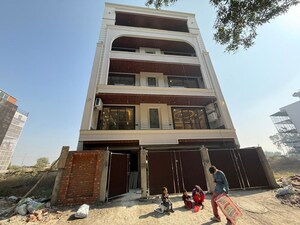 4 BHK Builder Floor – Exterior View View at Puri Aman Vilas, Sector 89 - for Sale
