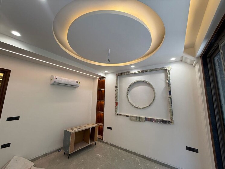 Master Bedroom, puri-aman-vilas 4 Bedroom 300 Sq.Yd. Builder Floor In Sector 89 Faridabad 9804618