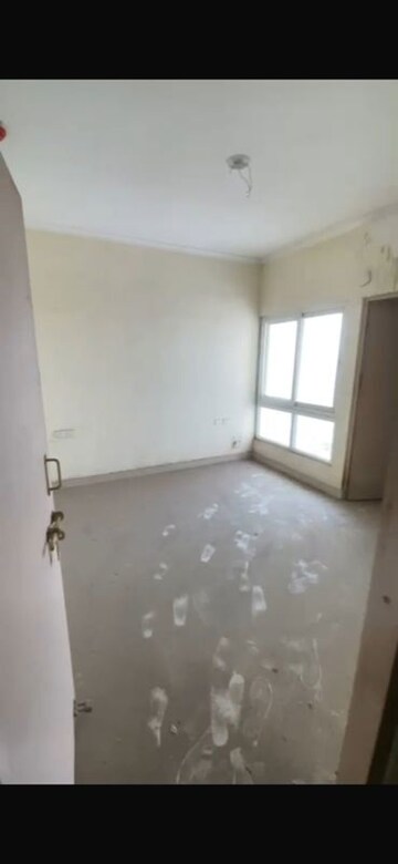 Room in 3 BHK Apartment at UPAVP Ganga Yamuna And Hindon Enclave, Pratap Vihar – for Sale