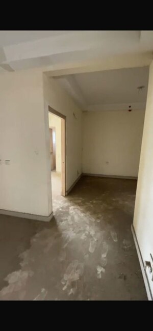 Room in 3 BHK Apartment at UPAVP Ganga Yamuna And Hindon Enclave, Pratap Vihar – for Sale