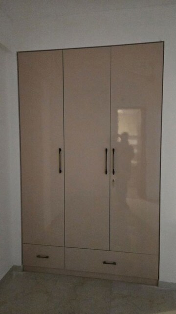 Bathroom in 3.5 BHK Builder Floor at M3M Soulitude, Sector 89 – for Sale