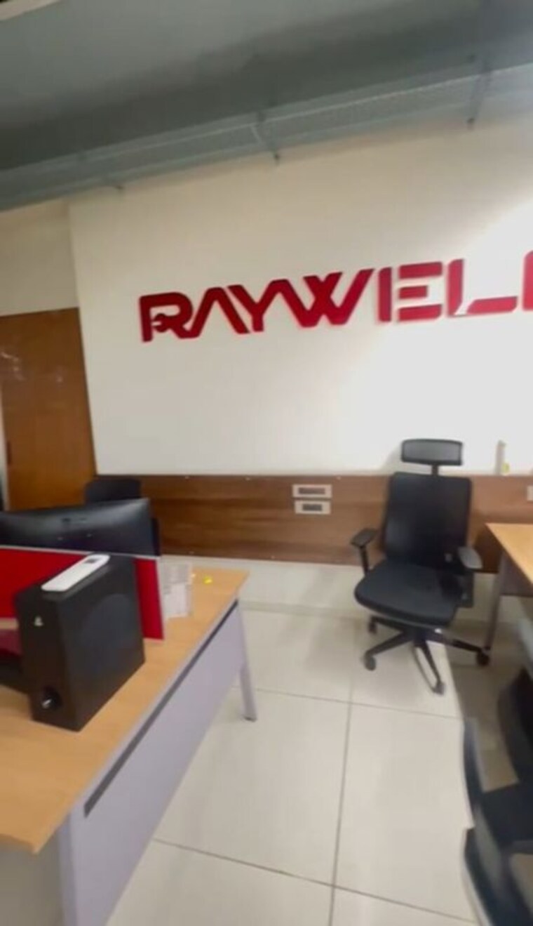 Team Area, nehru nagar Commercial Office Space 1200 Sq.Ft. In Nehru Nagar Ahmedabad 9804847