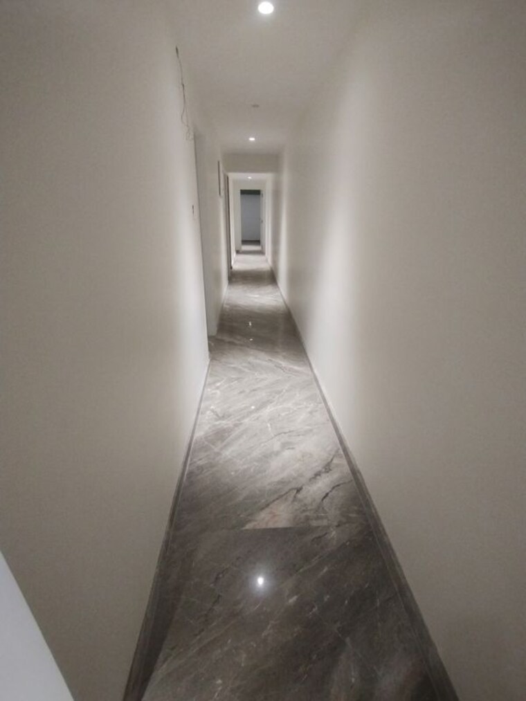 undefined, juhu-sangeeta-chs 4 Bedroom 1600 Sq.Ft. Apartment In Khar West Mumbai 9804934