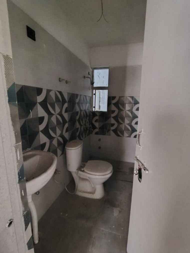 Bathroom, adore-happy-homes-exclusive 3 Bedroom 645 Sq.Ft. Apartment In Sector 86 Faridabad 9804976