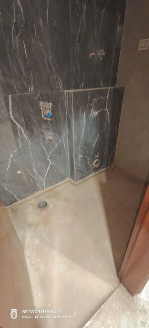 Furnished Amenities in 3 BHK Builder Floor at Sector 73 – for Sale