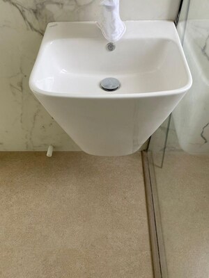 Bathroom in 1 BHK Apartment at Bandra West – for Rent