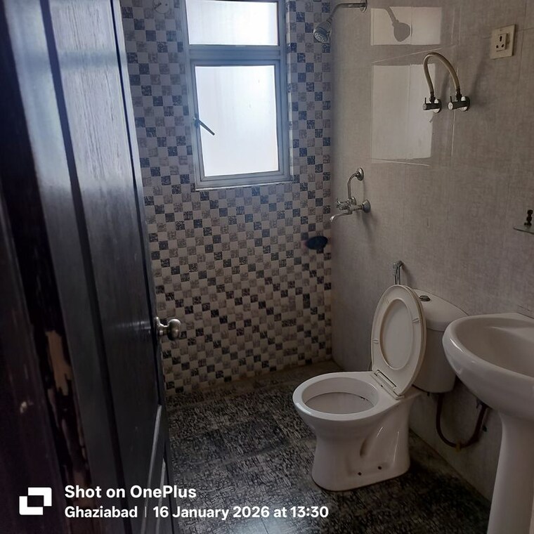 Bathroom, aditya-city-apartments 2 Bedroom 950 Sq.Ft. Apartment In Shahpur Bamheta Ghaziabad 9805097