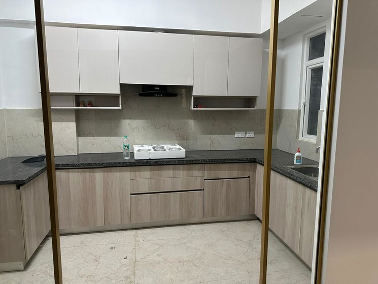 Kitchen, smart-world-orchard 3 Bedroom 1680 Sq.Ft. Apartment In Sector 61 Gurgaon 9805110