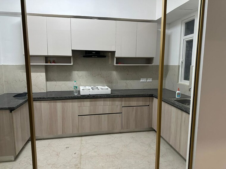 Kitchen, smart-world-orchard 3 Bedroom 1680 Sq.Ft. Apartment In Sector 61 Gurgaon 9805110