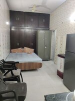 1 Rk  + Extra Room 400 Sq.Ft. Villa in RWA Apartments Sector 39