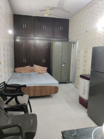1 RK Villa For Rent in RWA Apartments Sector 39, Sector 39