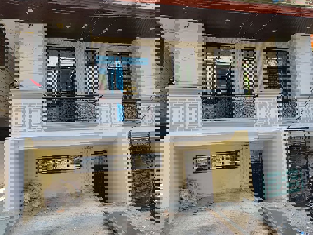 3 BHK Builder Floor For Sale in Gyan Khand II