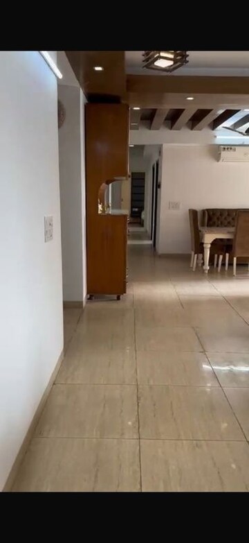Room in 4 BHK Apartment at 3C Lotus Boulevard Espacia, Sector 100 – for Rent