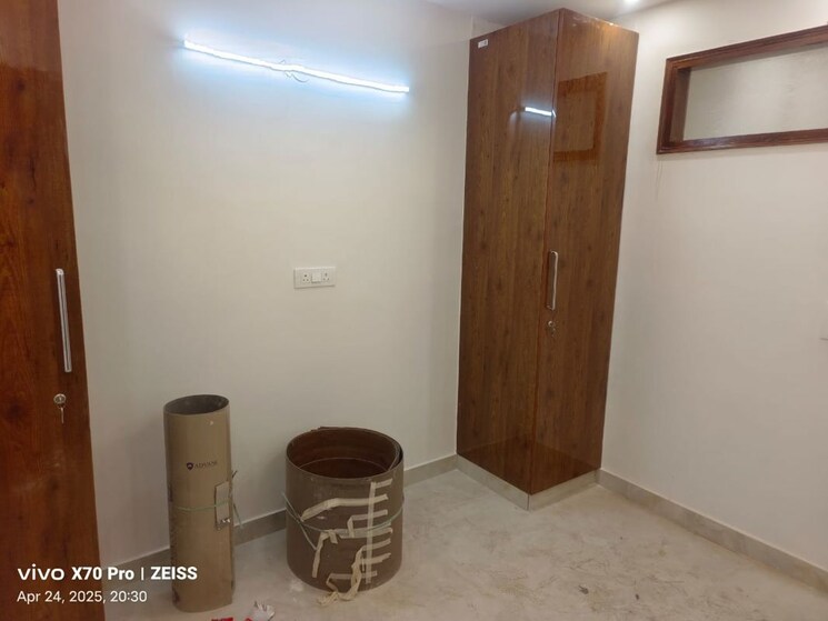 Living Room, east of kailash 3 Bedroom 1477 Sq.Ft. Builder Floor In East Of Kailash Delhi 9805120