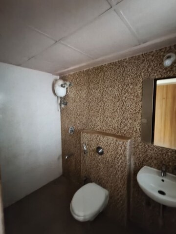 Furnished Amenities in 2.5 BHK Apartment at Lodha Lakeshore Greens, Dombivli East – for Rent