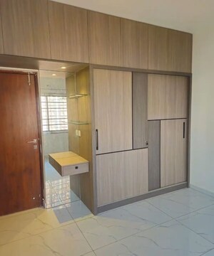 2 BHK Apartment For Rent in Trendsquares Ambience, Thanisandra Main Road