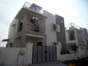 3 BHK Villa For Sale in Praneeth Pranav County, Beeramguda