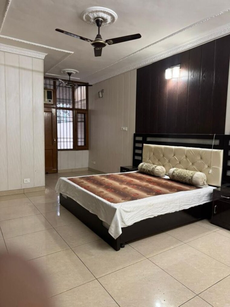 Bedroom, sector 38 3 Bedroom 1200 Sq.Ft. Independent House In Sector 38 Chandigarh 9805430