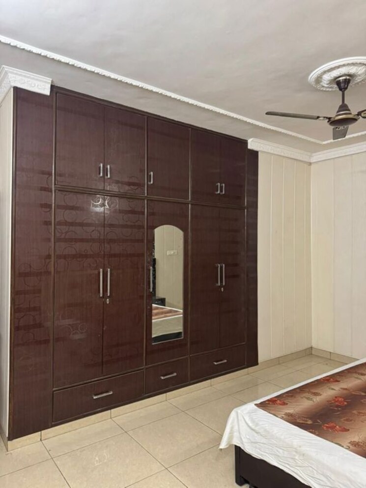 Bedroom, sector 38 3 Bedroom 1200 Sq.Ft. Independent House In Sector 38 Chandigarh 9805430